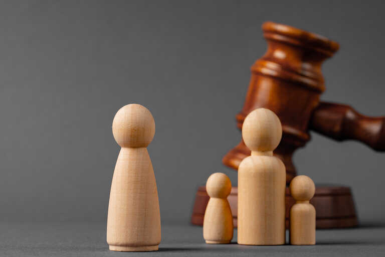 Firma legal en Pavies